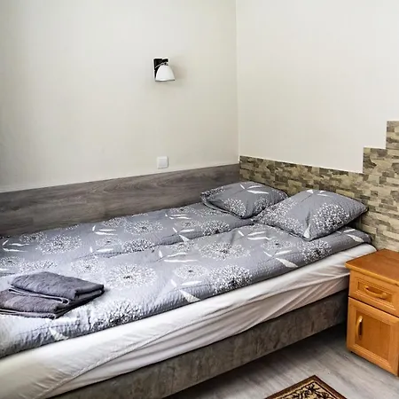 Habitación en casa particular Trojanda