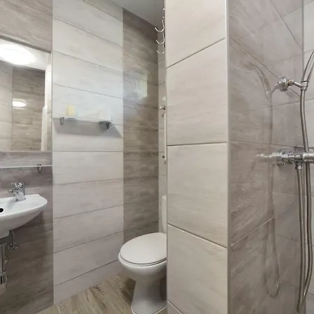 Trojanda Homestay szállás *